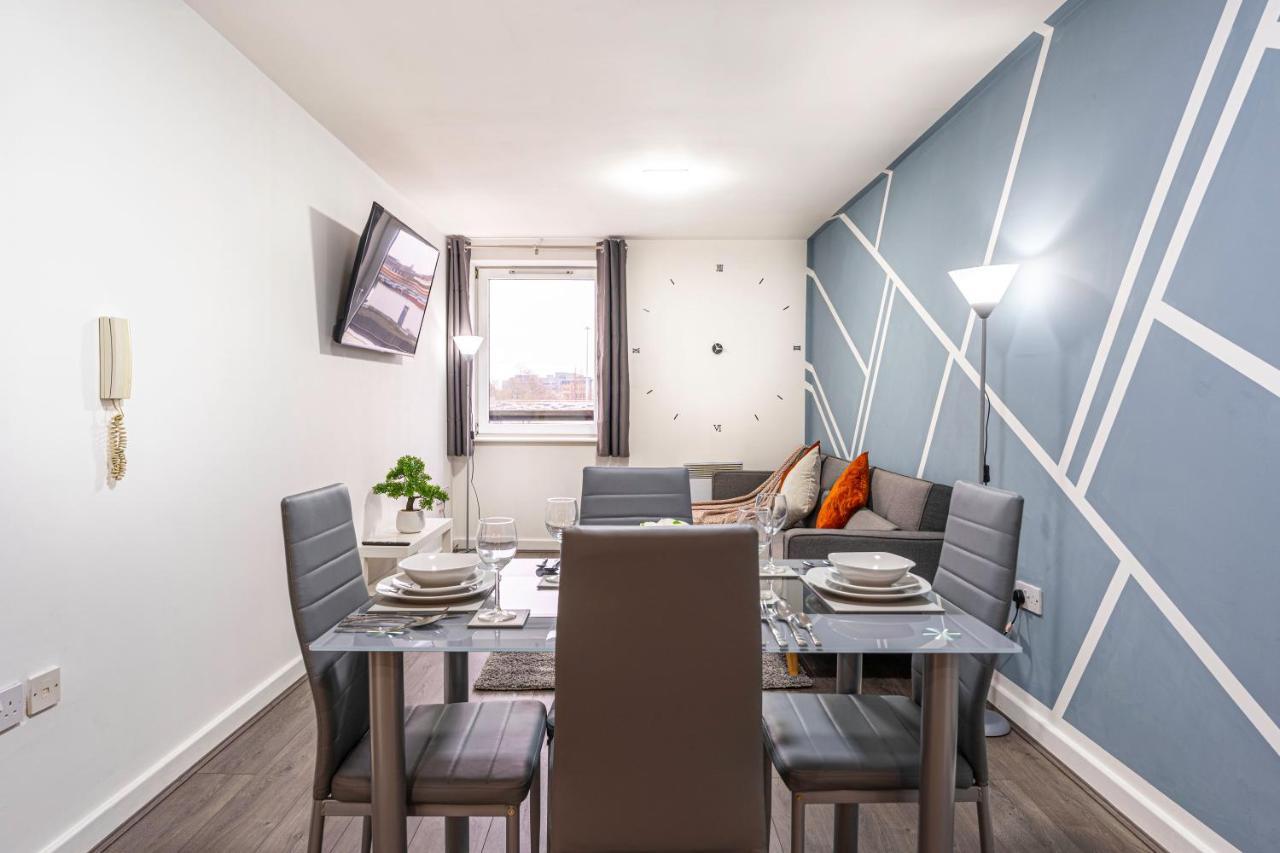 Jkg Property Solutions Presents Cosy City Apartment Coventry Kültér fotó
