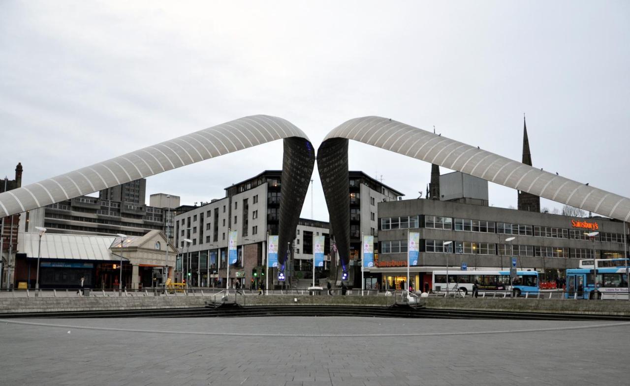 Jkg Property Solutions Presents Cosy City Apartment Coventry Kültér fotó